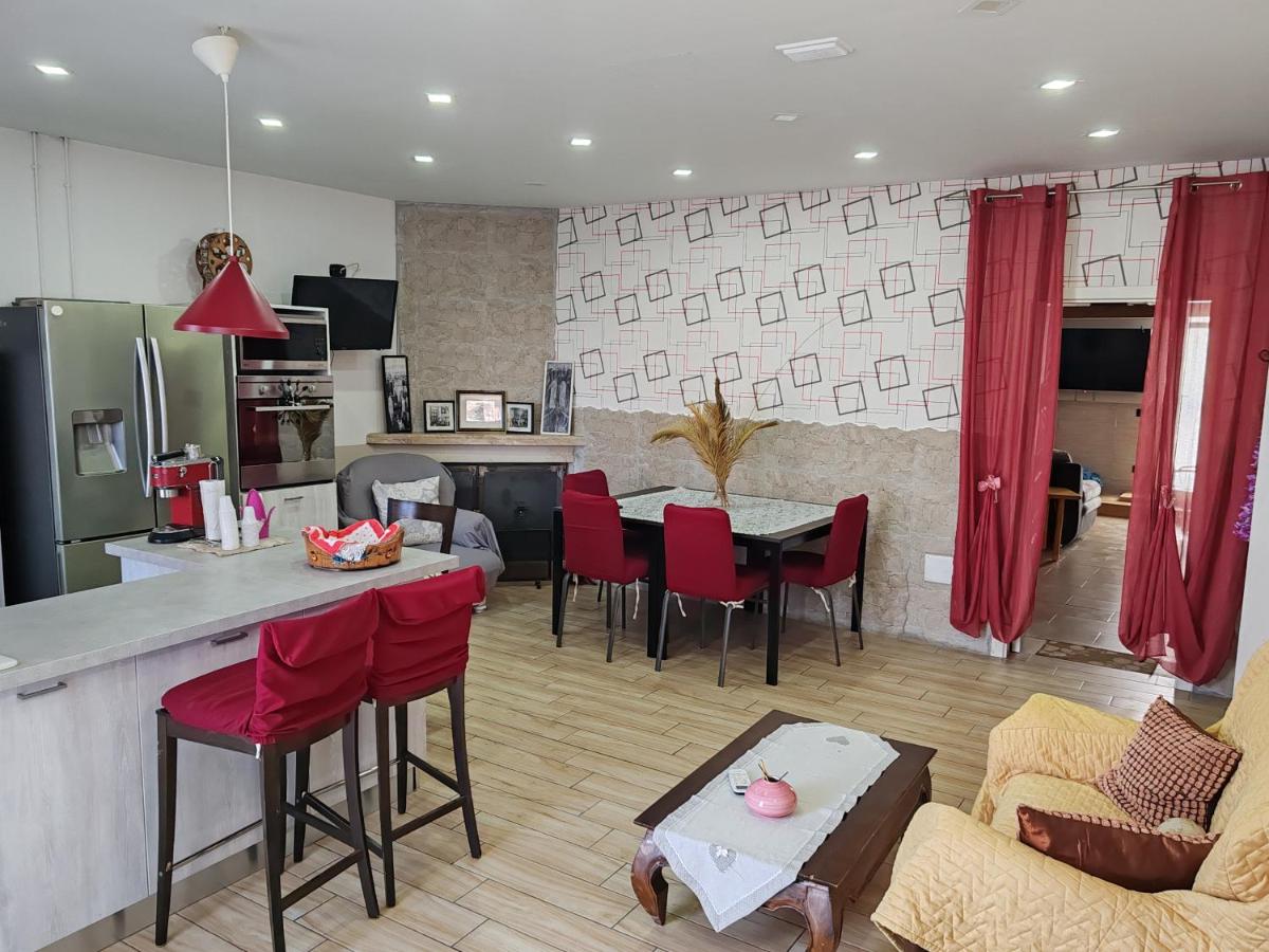 Piano terra casa intera (no smoking!!!!) - Housity