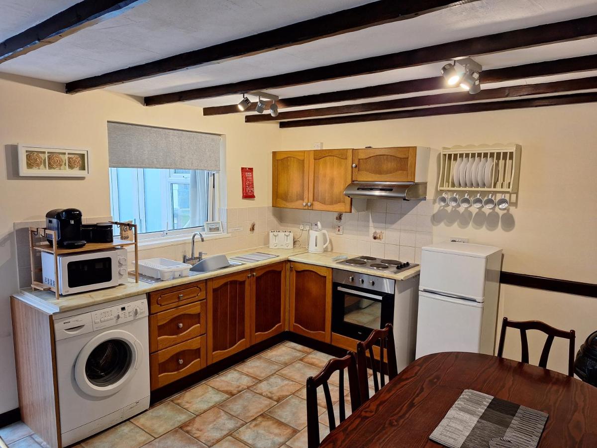 Thornbury Holiday Park - Housity