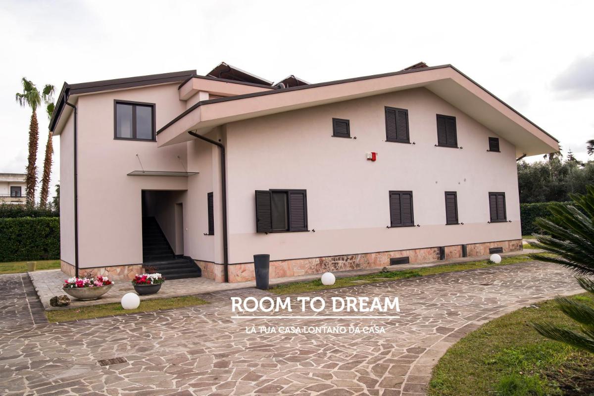 Room to Dream - Housity