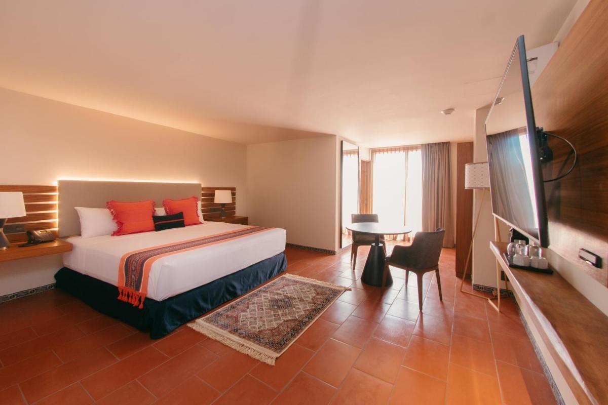 Casa Azulai Puebla Hotel Boutique - Housity