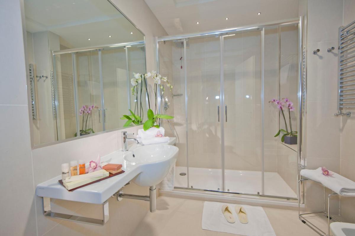 As Hotel Dei Giovi - Housity