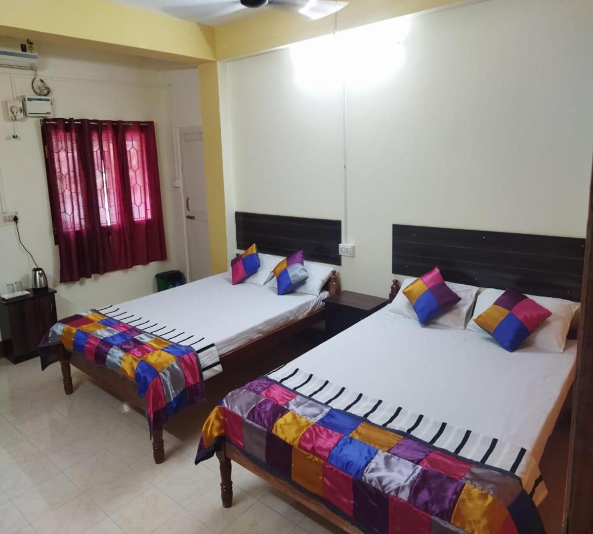 Aashrey Bed and Breakfast - Housity