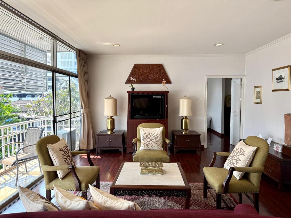 Samsen Suites/ 2 Br Suites for less - Housity