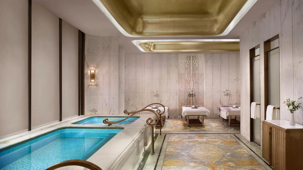 The St. Regis on the Bund, Shanghai - Housity