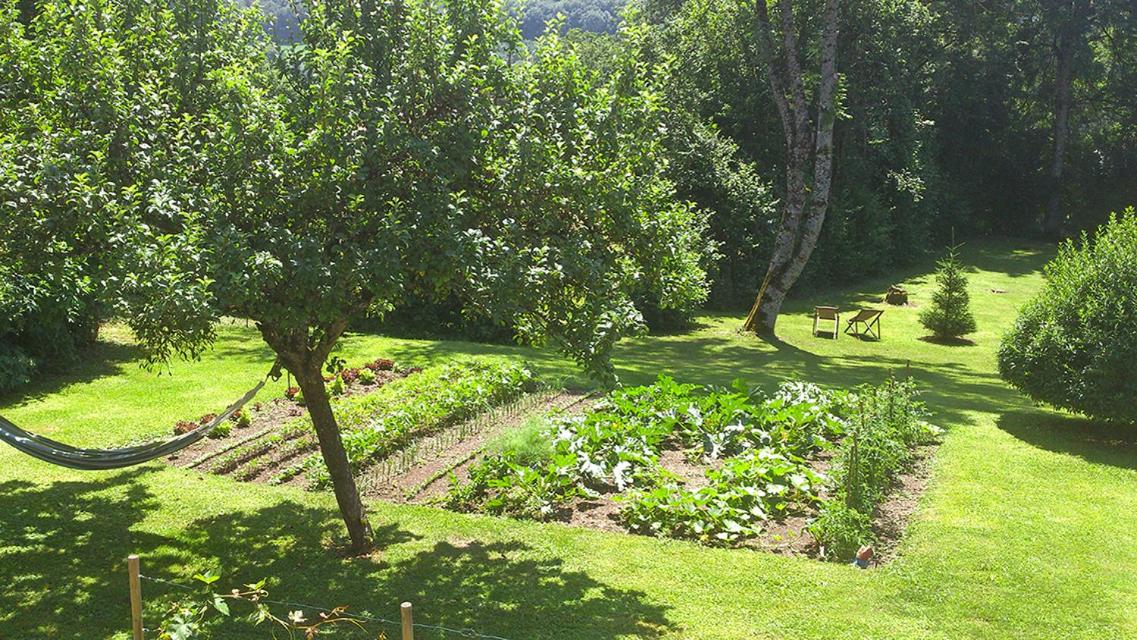 L'OURSERIE Bed & Breakfast - Housity