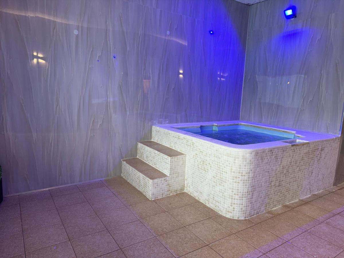 Imagem da galeria de Hotel Atlantida Sol na Figueira da Foz