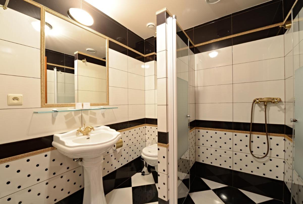 Hotel Gold Chotoviny - Housity