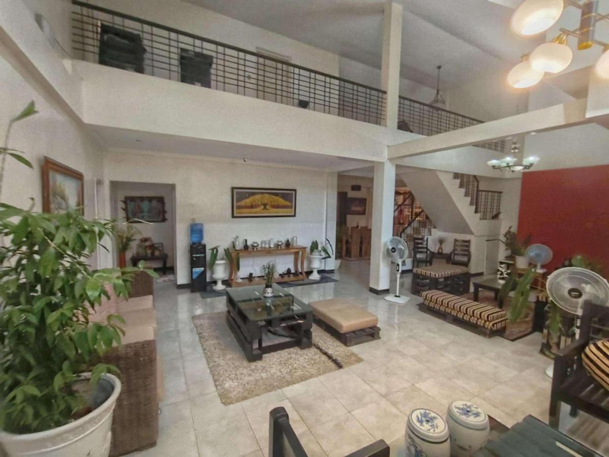 Andresas Place - Housity