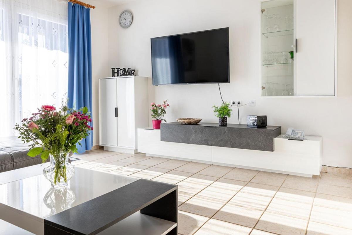 Ferienhaus Nr 105, Kategorie Komfort, Feriendorf Hochbergle, Allgäu - Housity