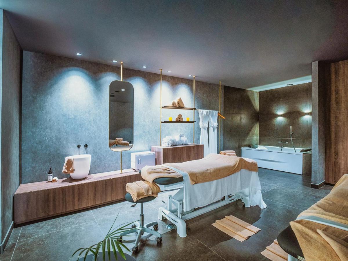 O spa e/ou outras comodidades de bem-estar em Dreams Madeira Resort Spa & Marina