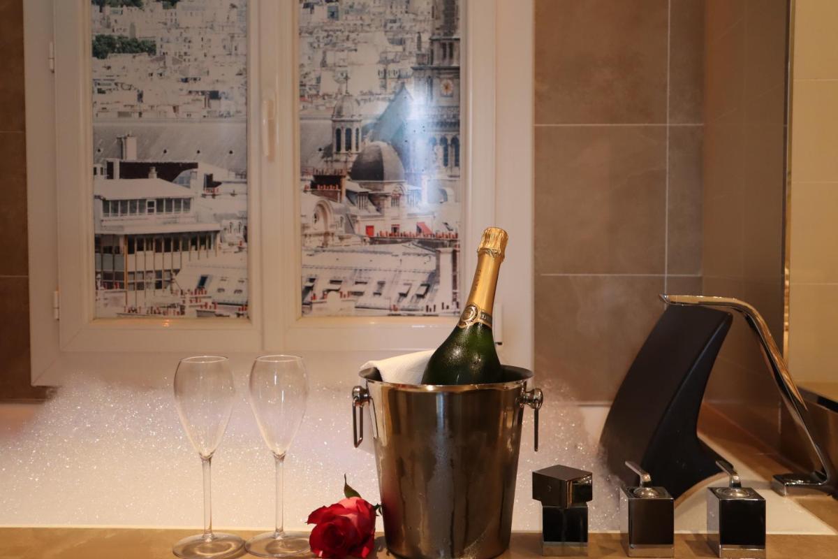 Boissons dans l'établissement Secret de Paris - Hotel & Spa