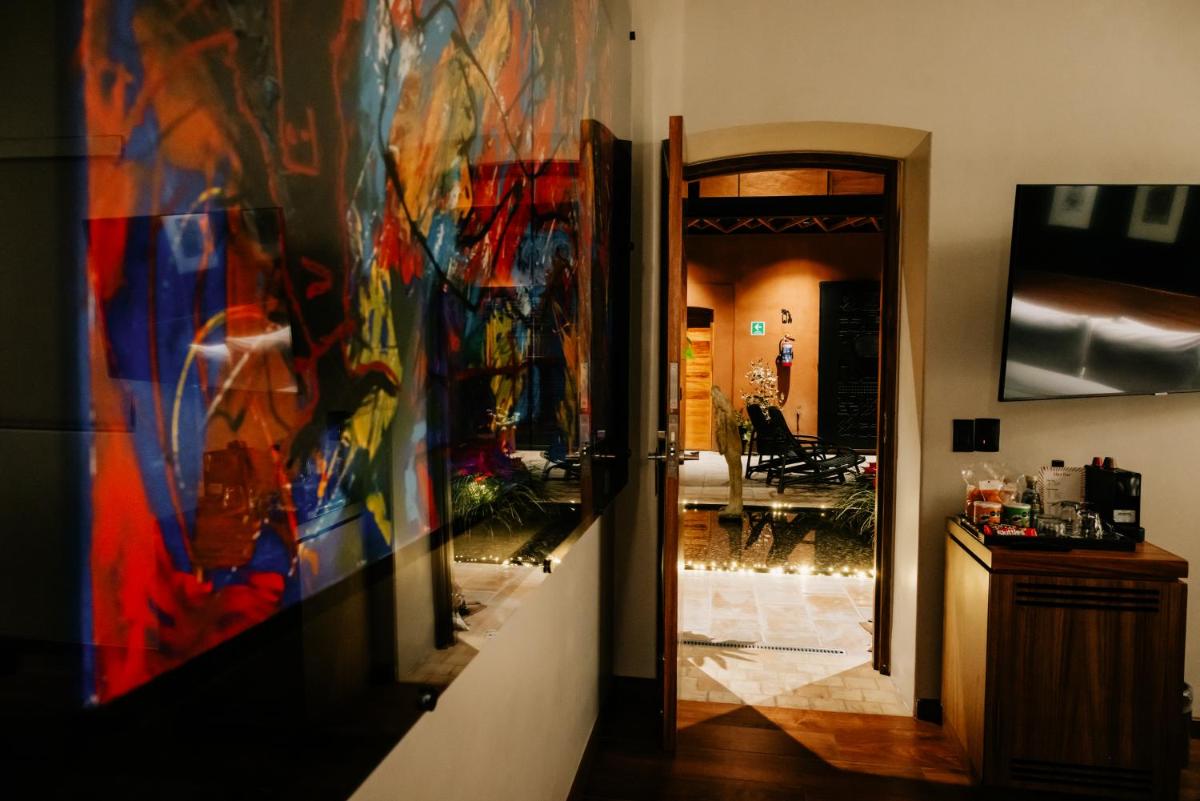 Spira Hotel - Housity