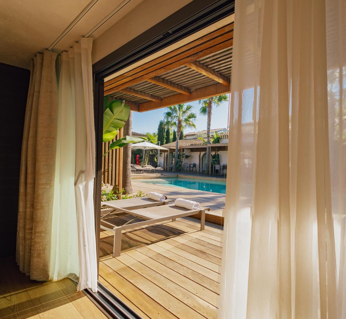 Piscine de l'établissement Villa Cosy, hotel & spa ou située à proximité