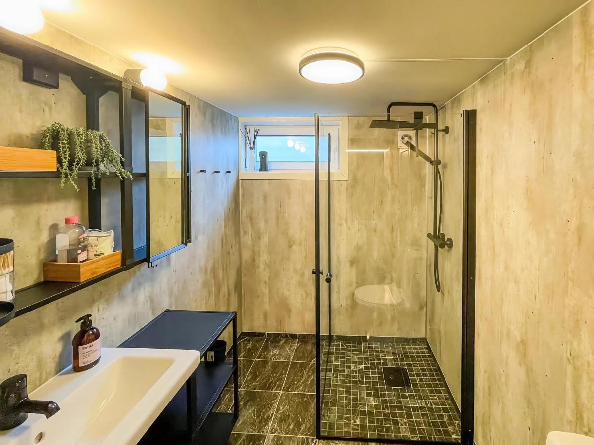 lovely UNDERGROUND flat ÅNDALSNES - Housity