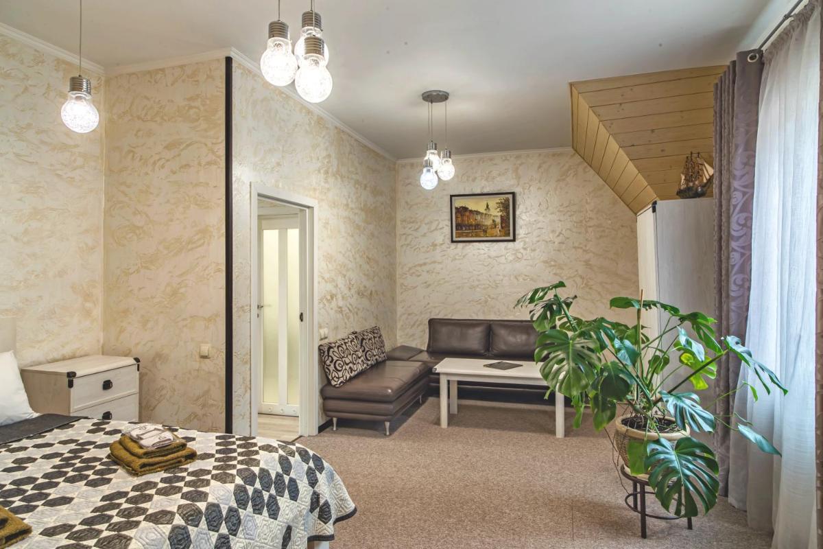 FAVAR Carpathians - Housity