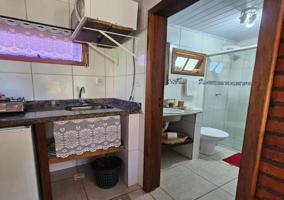 Pousada Meia Lua - Housity