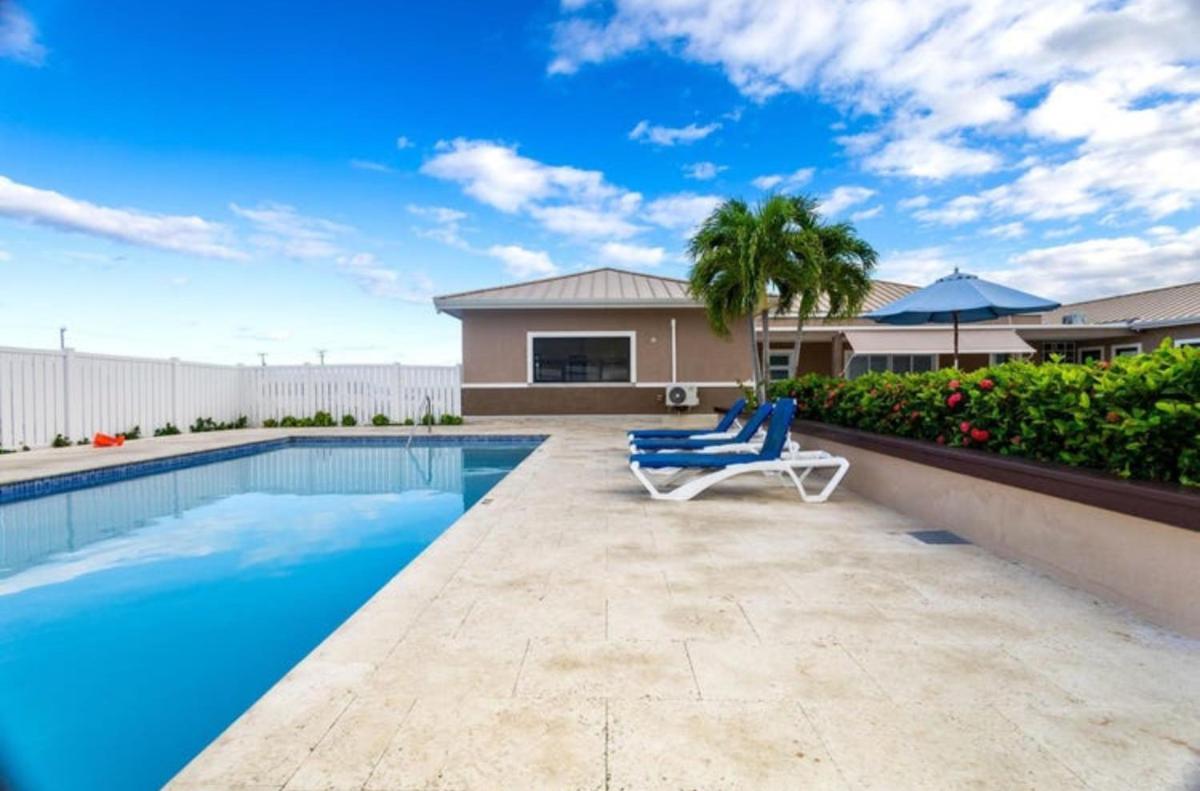Paradise Oasis at Oceanpointe - pool and free parking - Housity