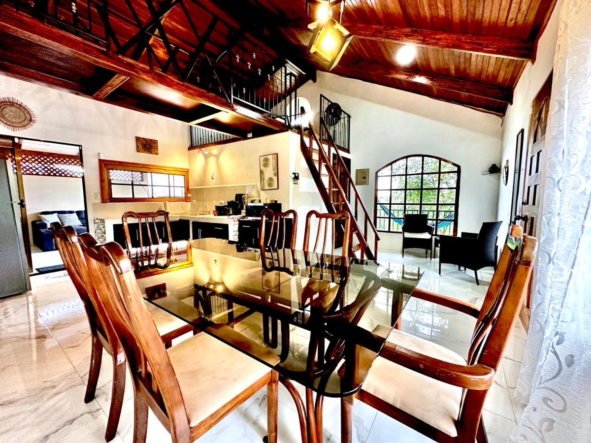 Blu House Nature & Tours - Housity