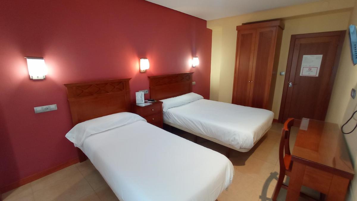 Pensión Restaurante Casablanca - Housity