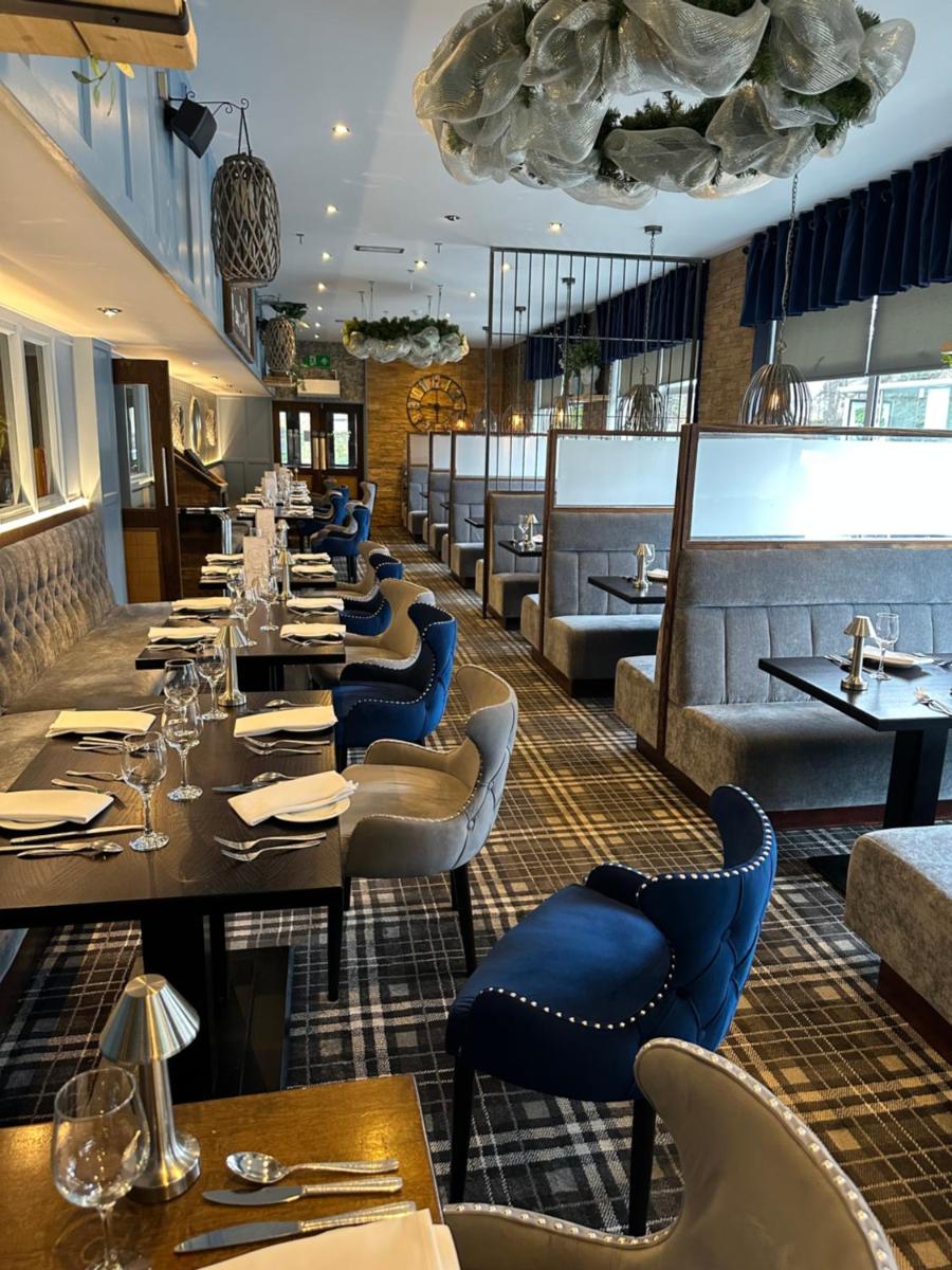 The Tudor Hotel - Housity