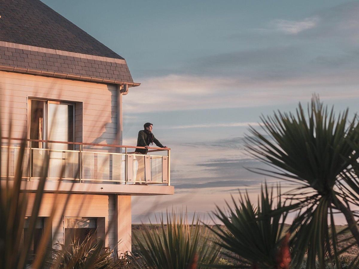 Vue générale sur la mer ou vue sur la mer prise depuis l'hôtel