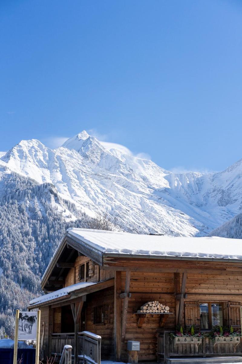 Vue générale sur la montagne ou vue sur la montagne depuis l'hôtel