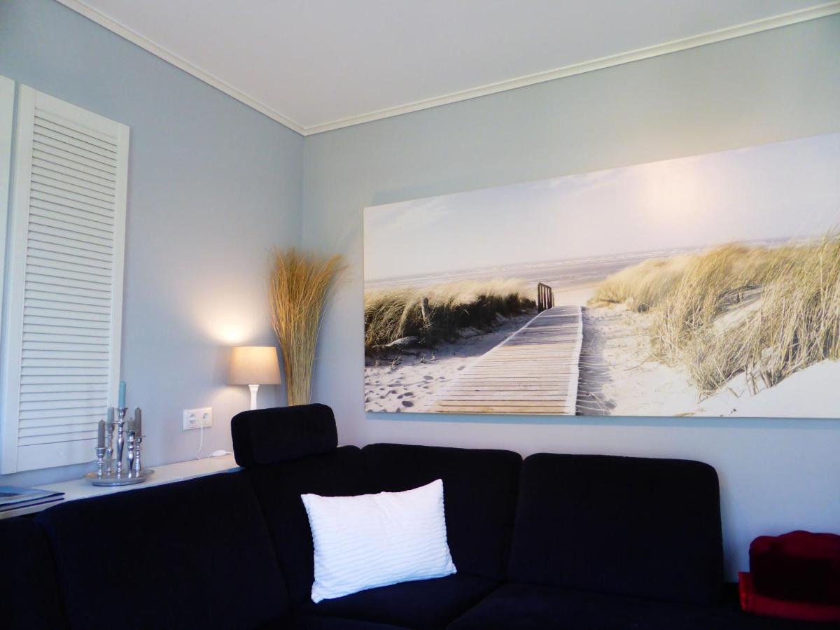 Komfortables Ferienhaus In Breege Mit Sauna - Housity