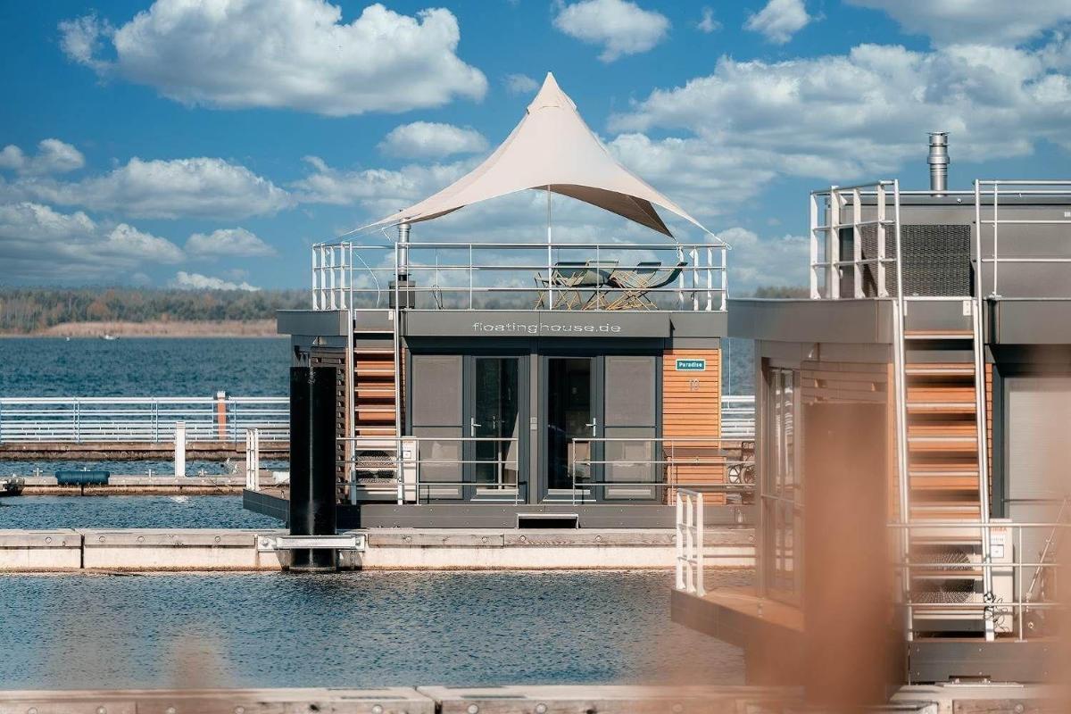 Hausboot Paradise - Housity