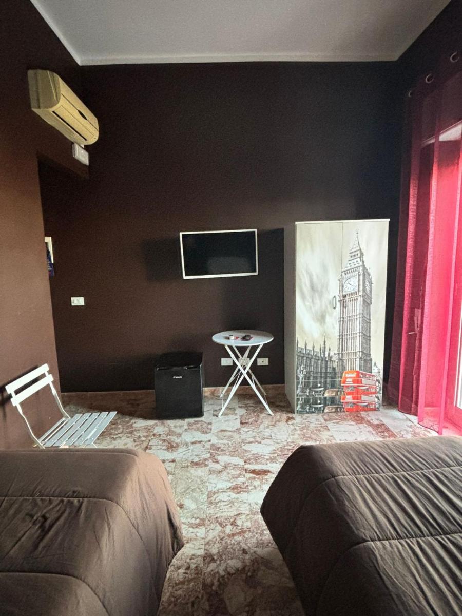 B&B AFFITTACAMERE Mo' MONTEIASI - Housity