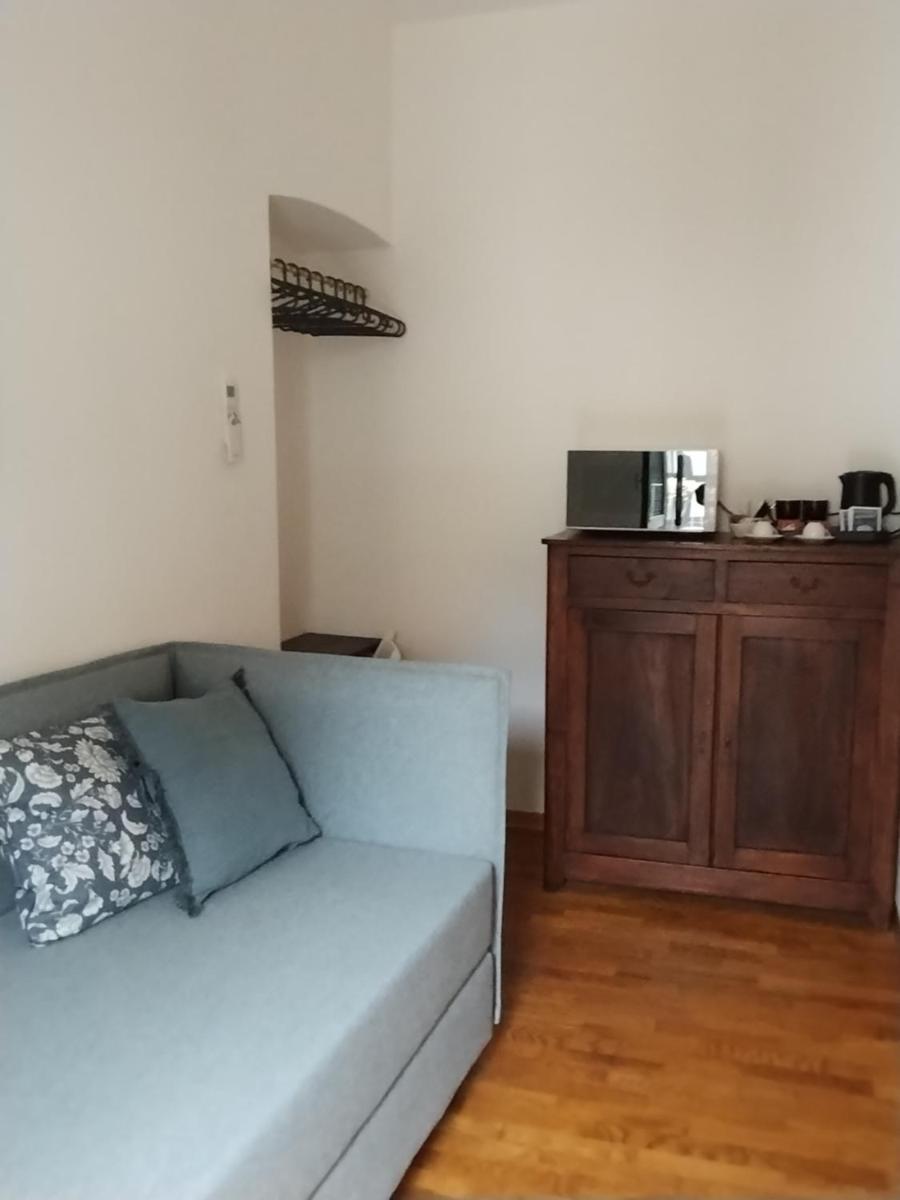 Palazzo Cusani Charming Rooms - Housity