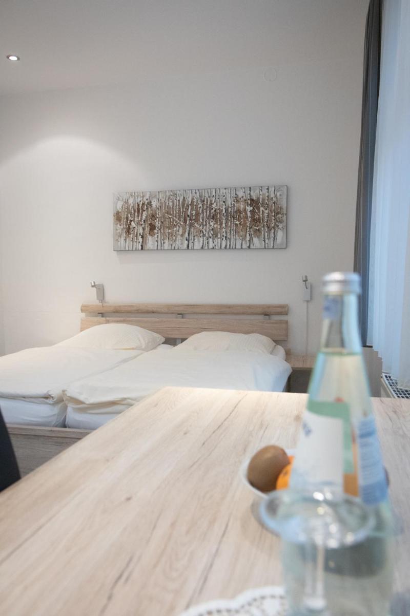 Hotel Zur Riede - Housity