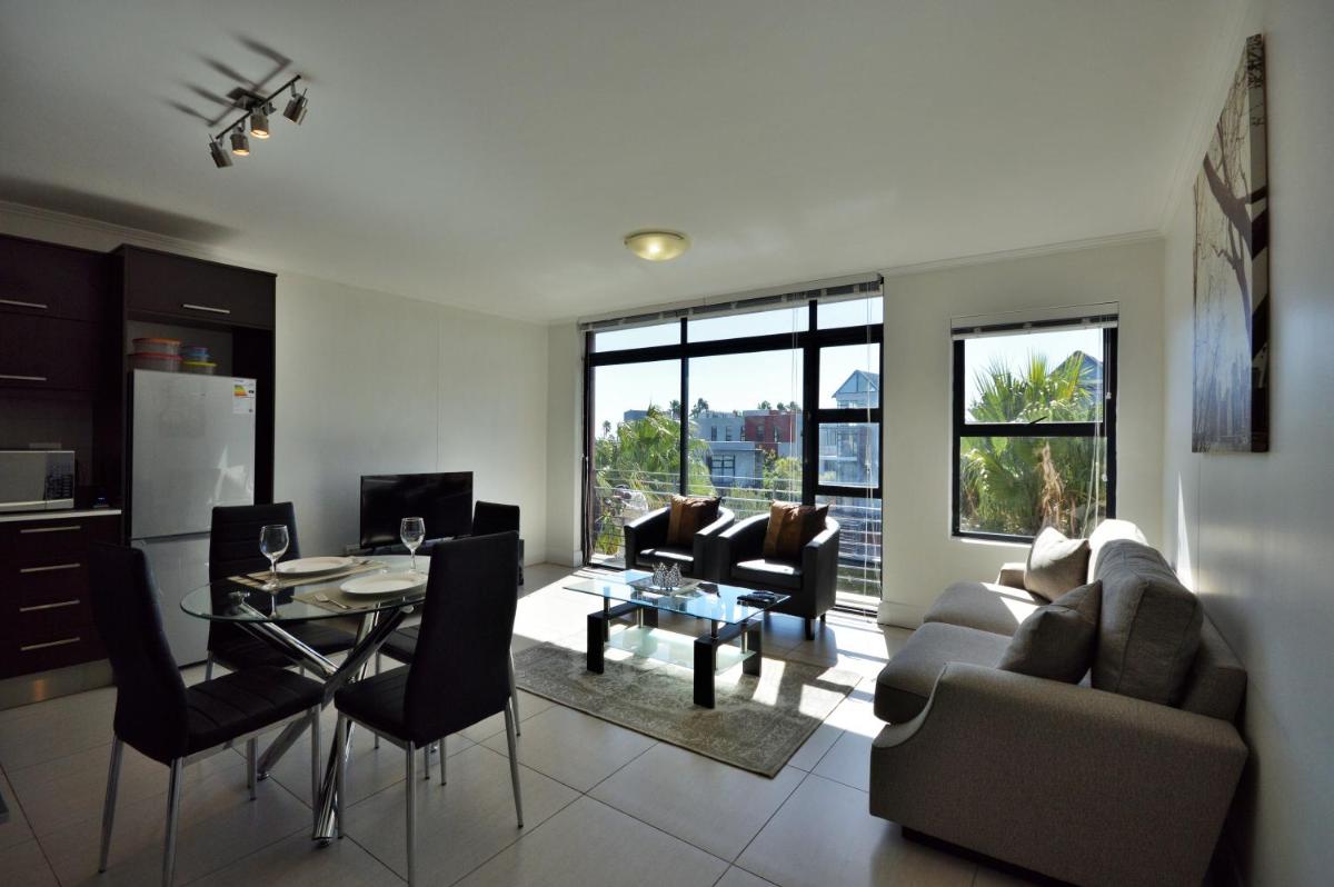 Quayside 1 Bedroom Apartment in Century City - Housity