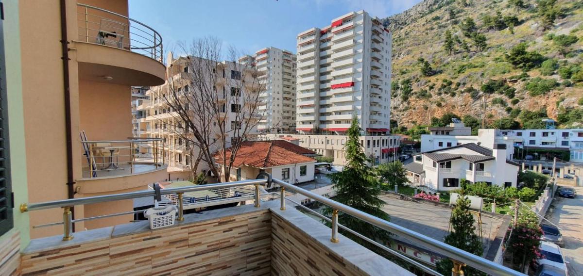 Sunset Apartment - Housity