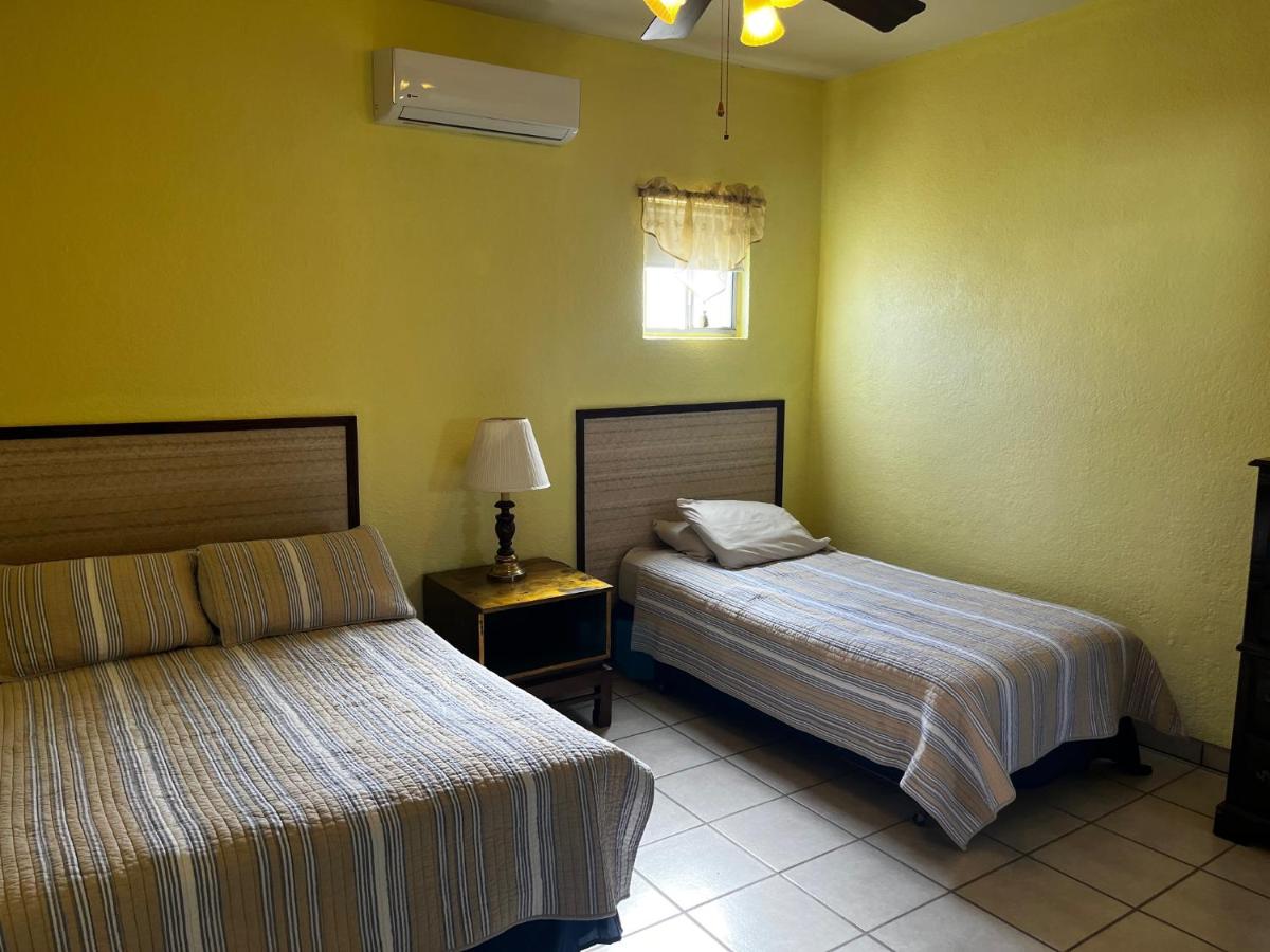 Beachfront, 2 bedroom Condo in San Felipe - Housity