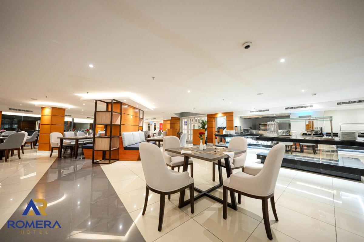 Romera Hotel - Housity