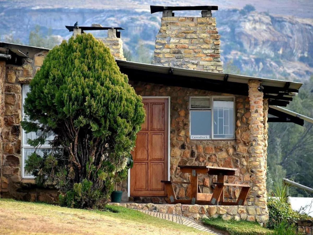 Uitzicht Private Nature Reserve and Lodge - Housity