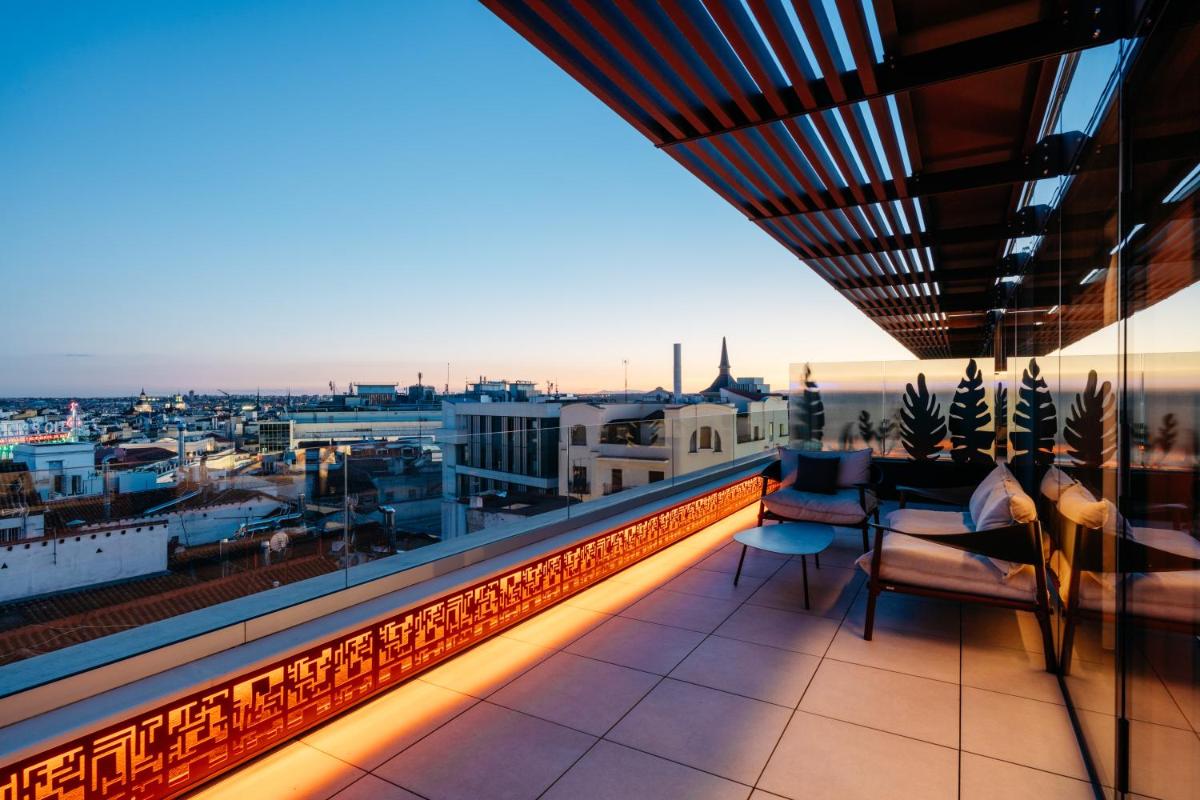 Un balcón o terraza de Thompson Madrid, by Hyatt