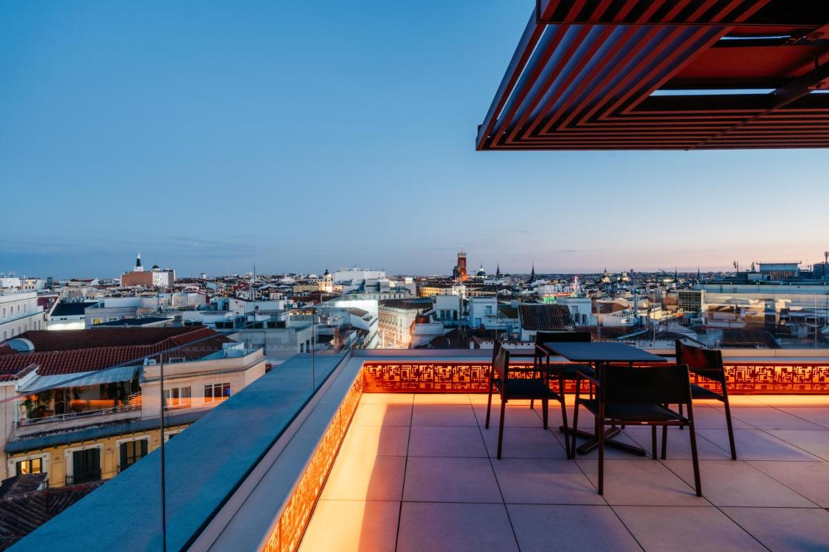 Un balcón o terraza de Thompson Madrid, by Hyatt