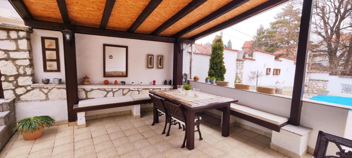 Vila Mila - Housity