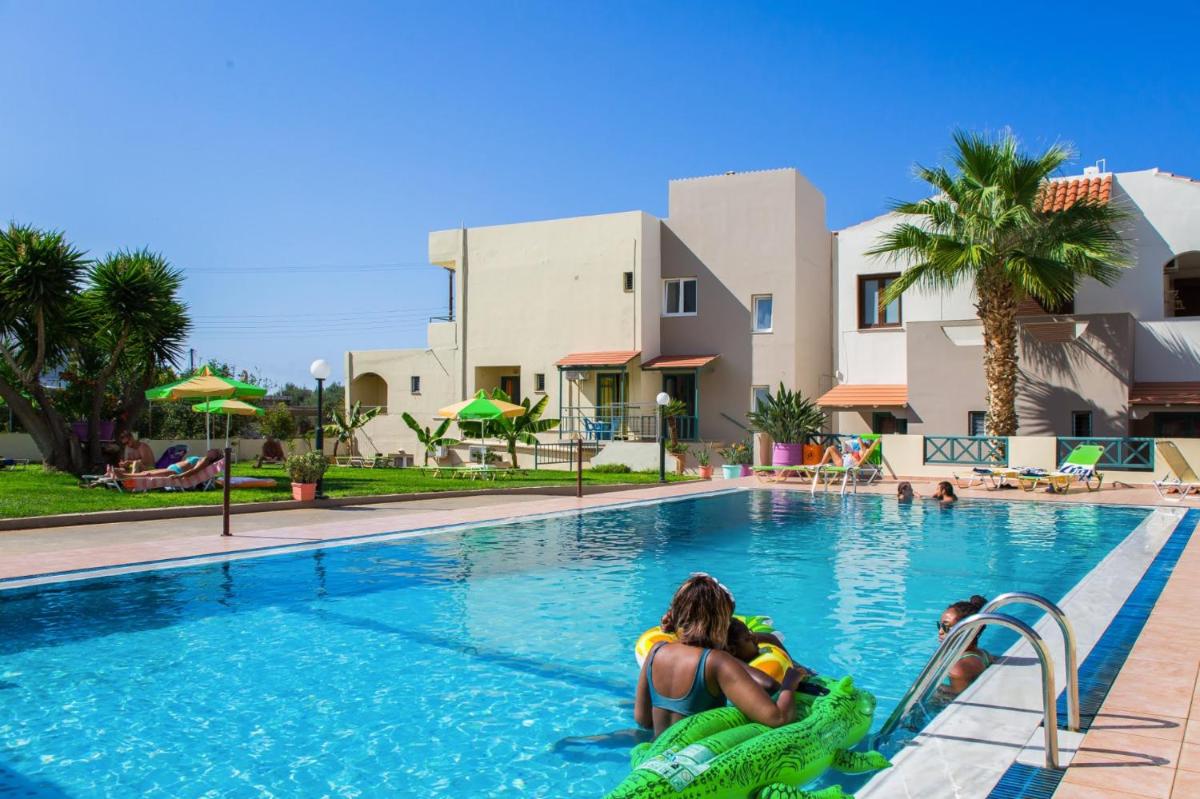 Theoni Apartments - Hizvo
