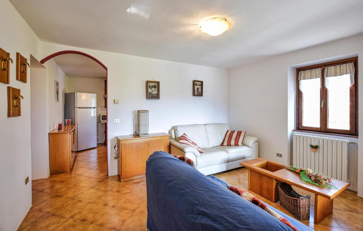 Casa Meno - Housity