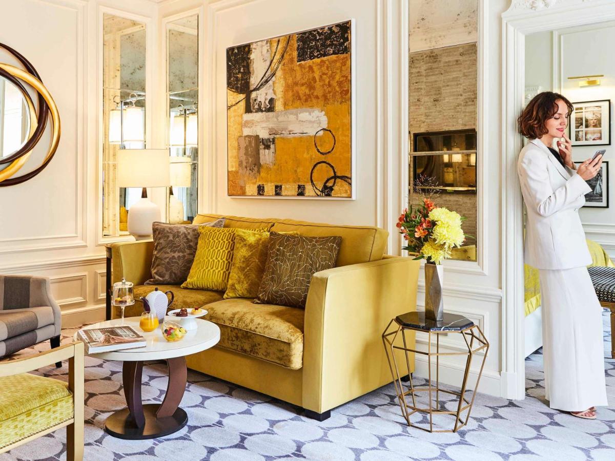 Coin salon dans l'établissement Sofitel Paris Le Faubourg