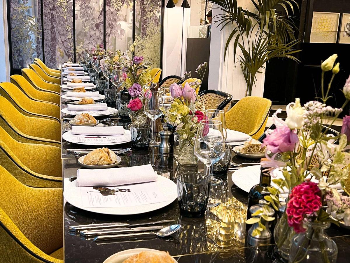 Coin salon dans l'établissement Sofitel Paris Le Faubourg