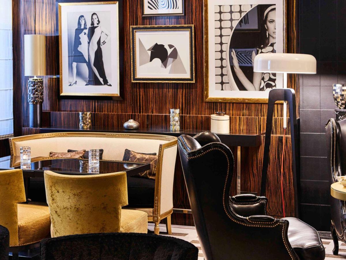 Coin salon dans l'établissement Sofitel Paris Le Faubourg