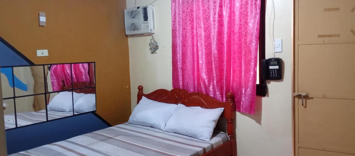 Golden Empress Hotel - Hizvo