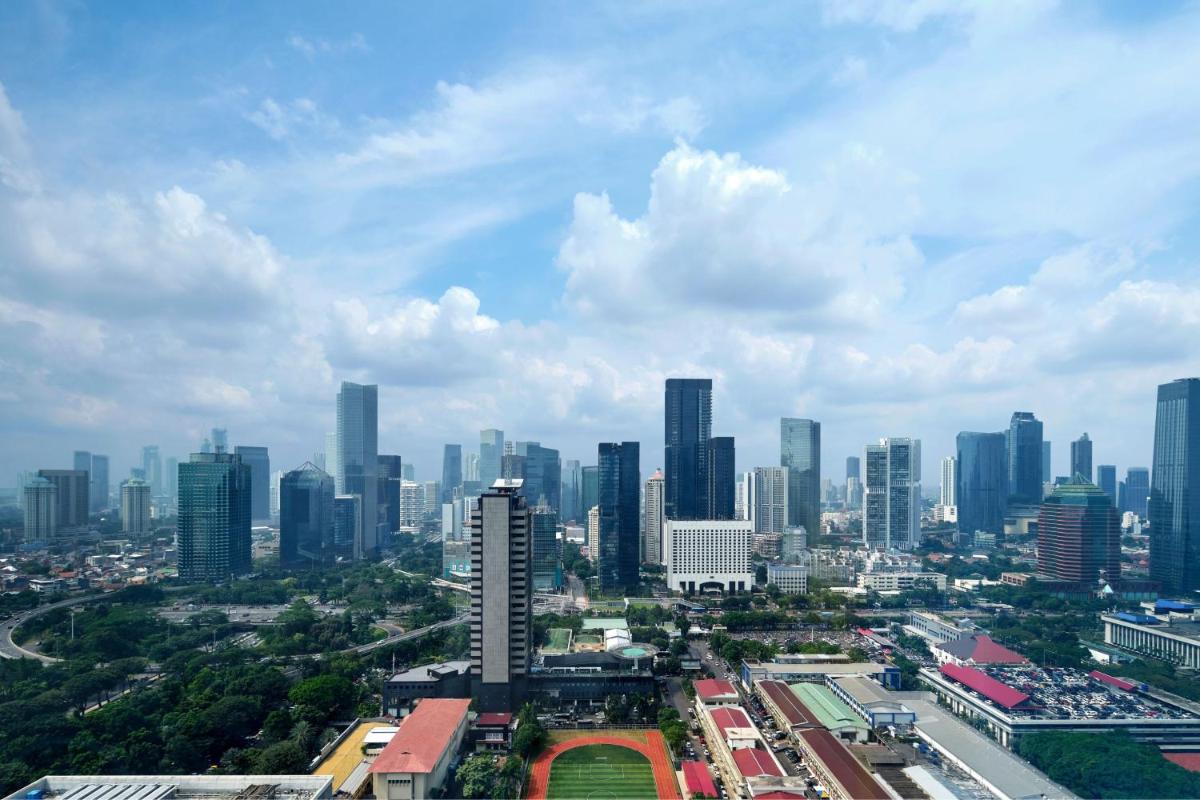 The Ritz-Carlton Jakarta, Pacific Place - Housity