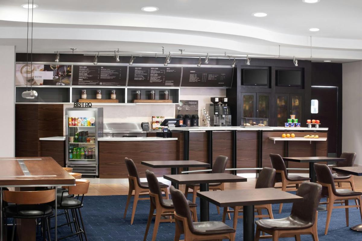 Courtyard by Marriott Knoxville Airport Alcoa - Housity