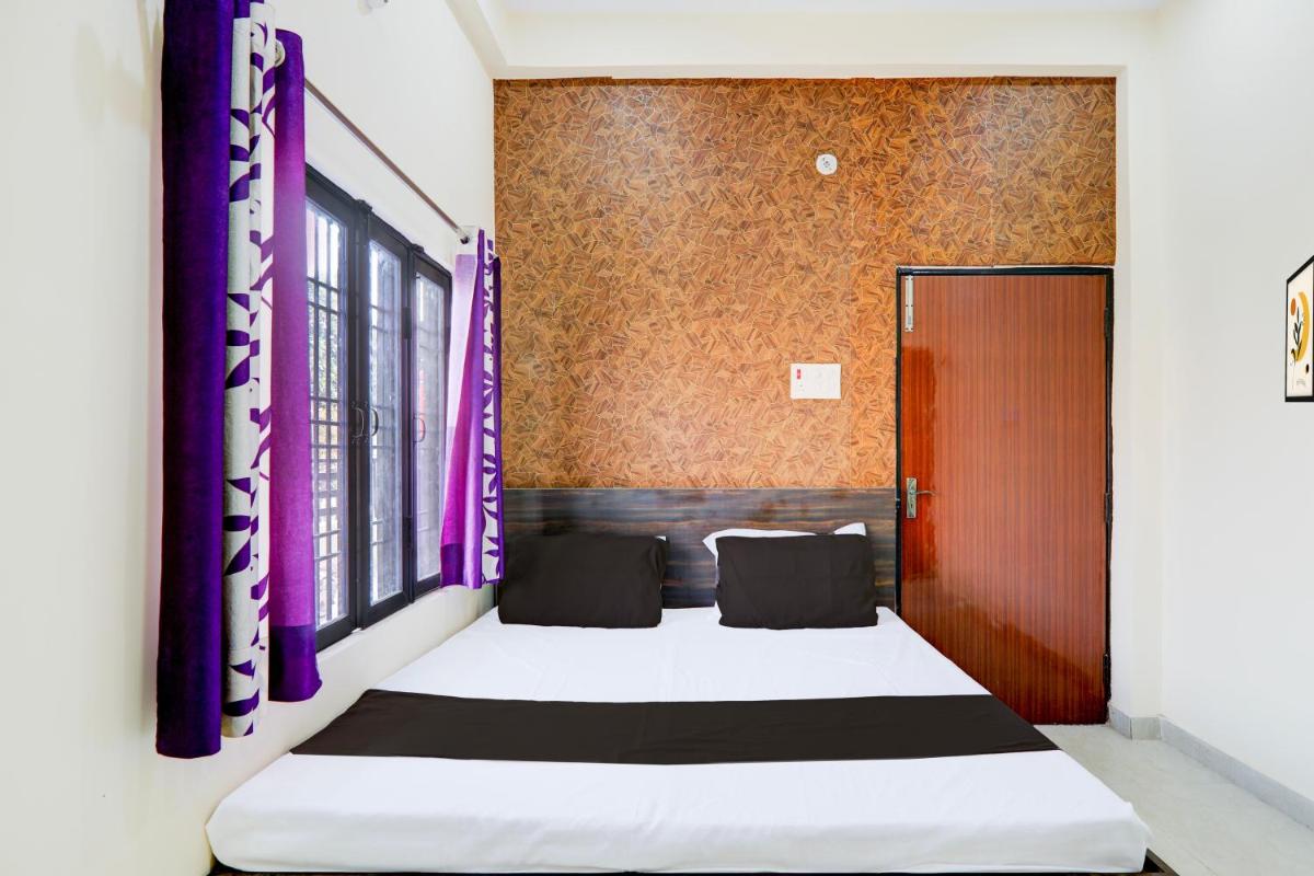 Super Hotel O Sudhirpur near Phonix Hospital - Hizvo