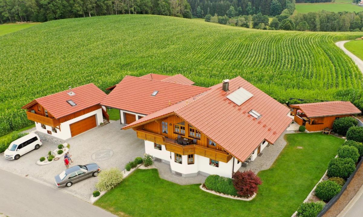 Ferienwohnung "Familienglück" - Hizvo