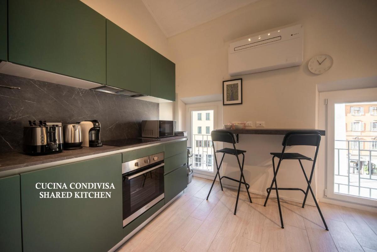 Reggio Center Lovely Rooms - Housity